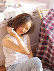 日本理伦少妇4做爰